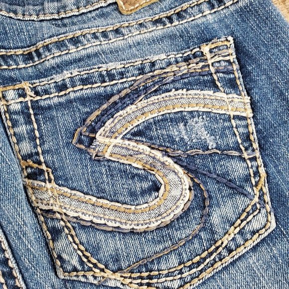 Silver Tuesday Womens Jeans Size 27X31 Stretch Bootcut Medium Wash Low Rise GUC - Picture 7 of 11